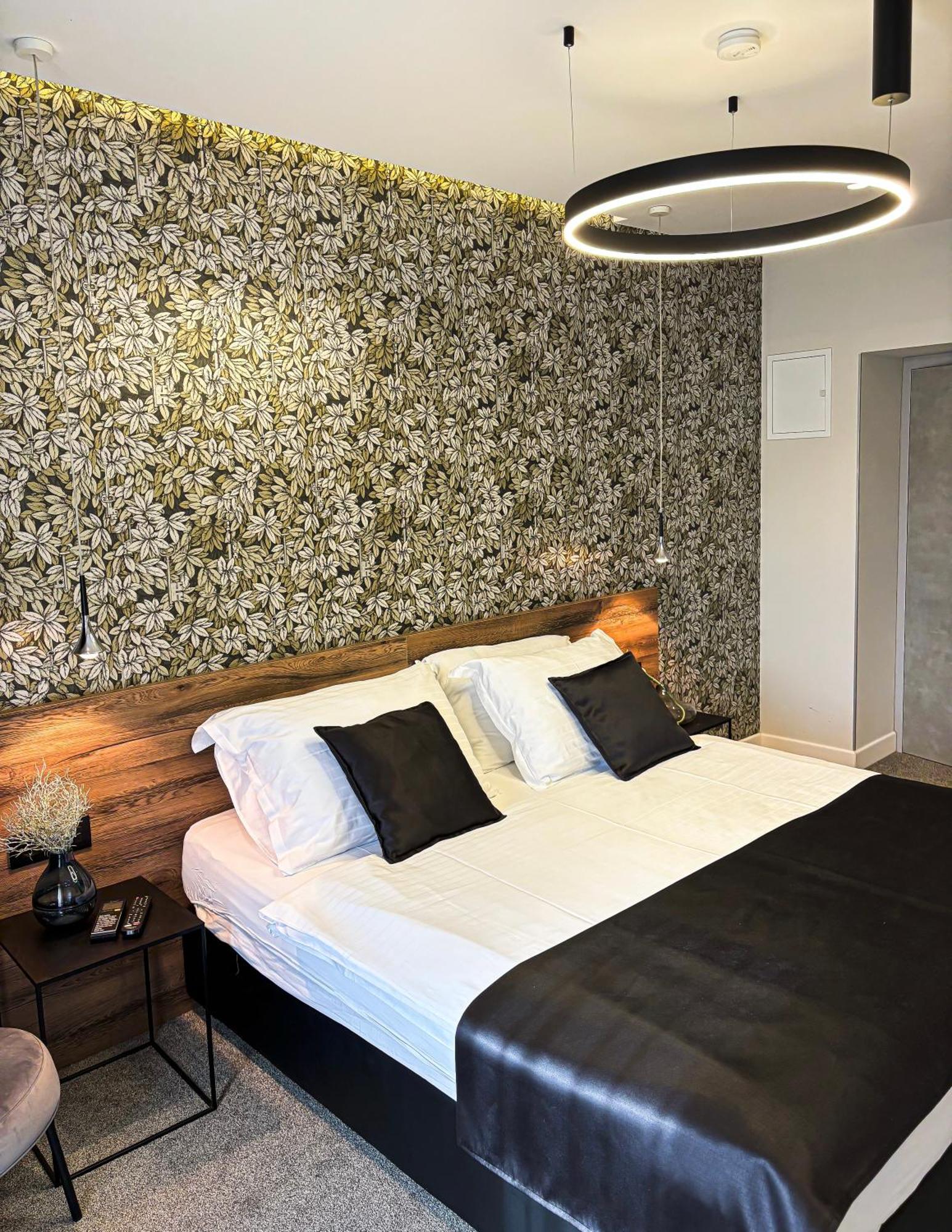 Calma Luxury Rooms Split Exterior foto